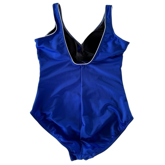 MIRACLESUIT MARINA BLUE WHITE STRIPPED ONE PIECE SWIMSUIT SIZE 12 - Picture 5 of 13